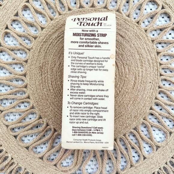 Personal Touch by Schick With Moisturizing Strip NIB Deadstock Razor Sample Pack - Picture 5 of 8